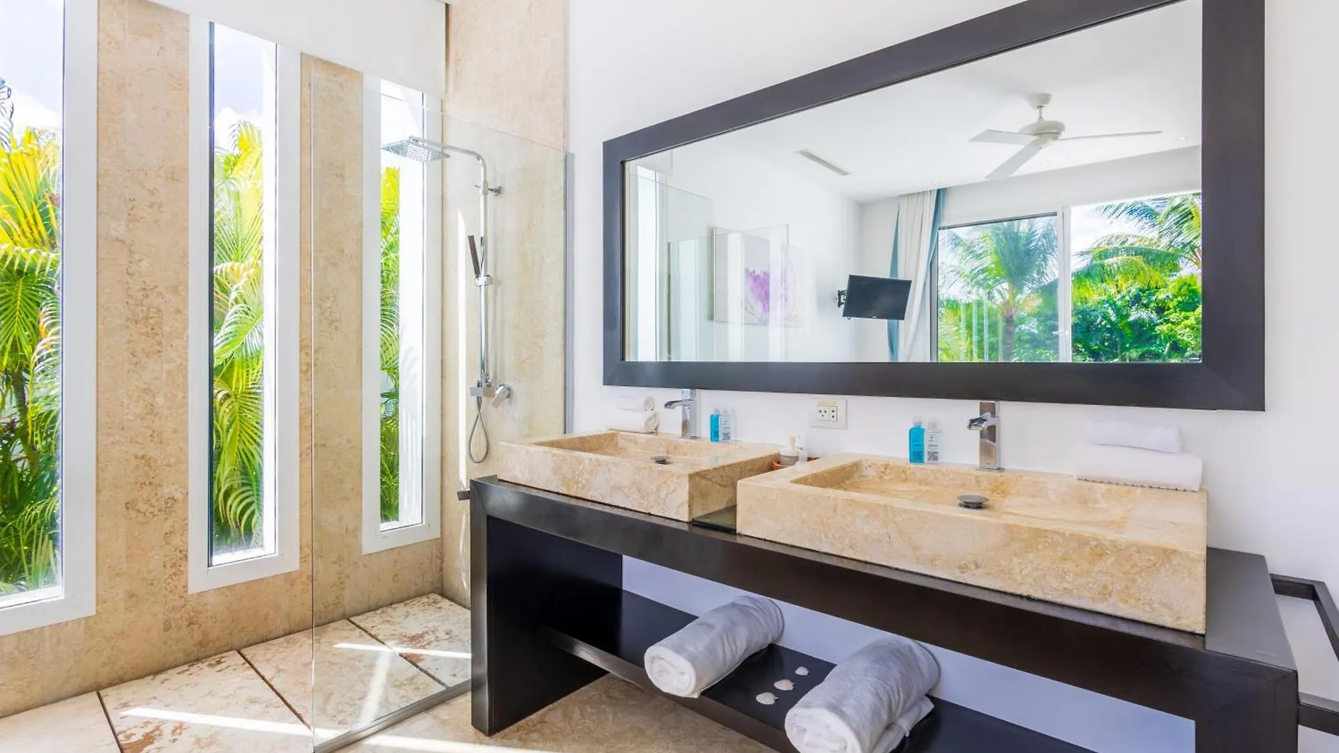 Luxury Rentals In Punta Cana - Exclusive Waterfall Villa With Private Pool, Bbq, Maid, Golf