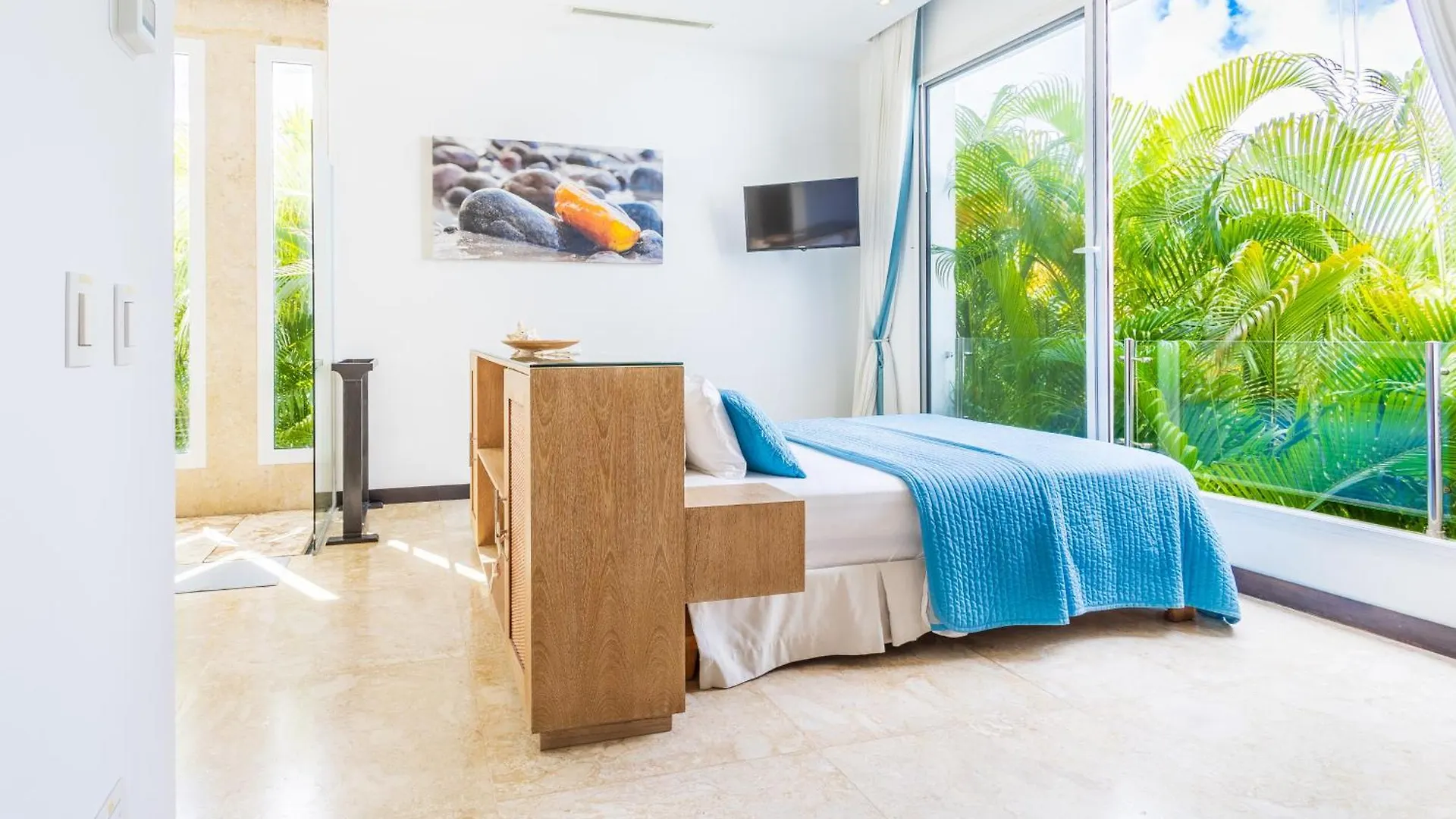 Luxury Rentals In Punta Cana - Exclusive Waterfall Villa With Private Pool, Bbq, Maid, Golf